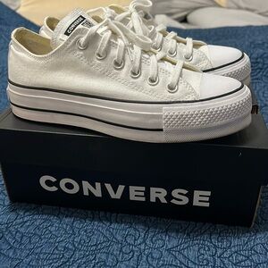 Converse white platform worn 4times in new condition
